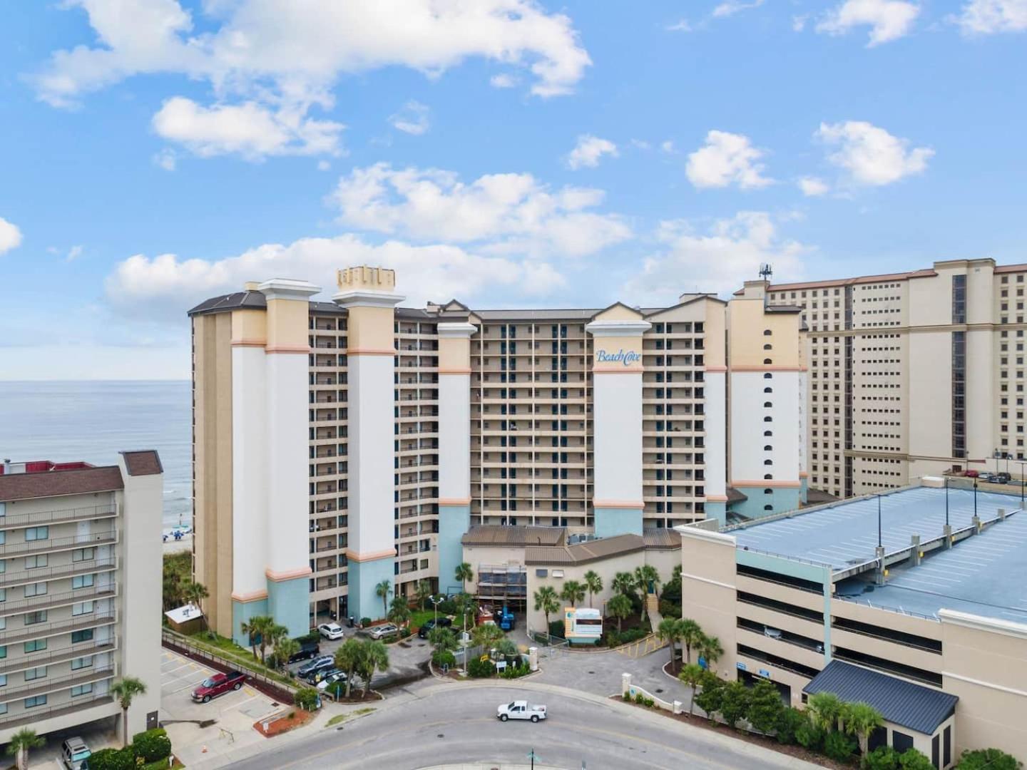 Apartmán Luxury Ocean Front By Barefoot Landing Myrtle Beach Exteriér fotografie