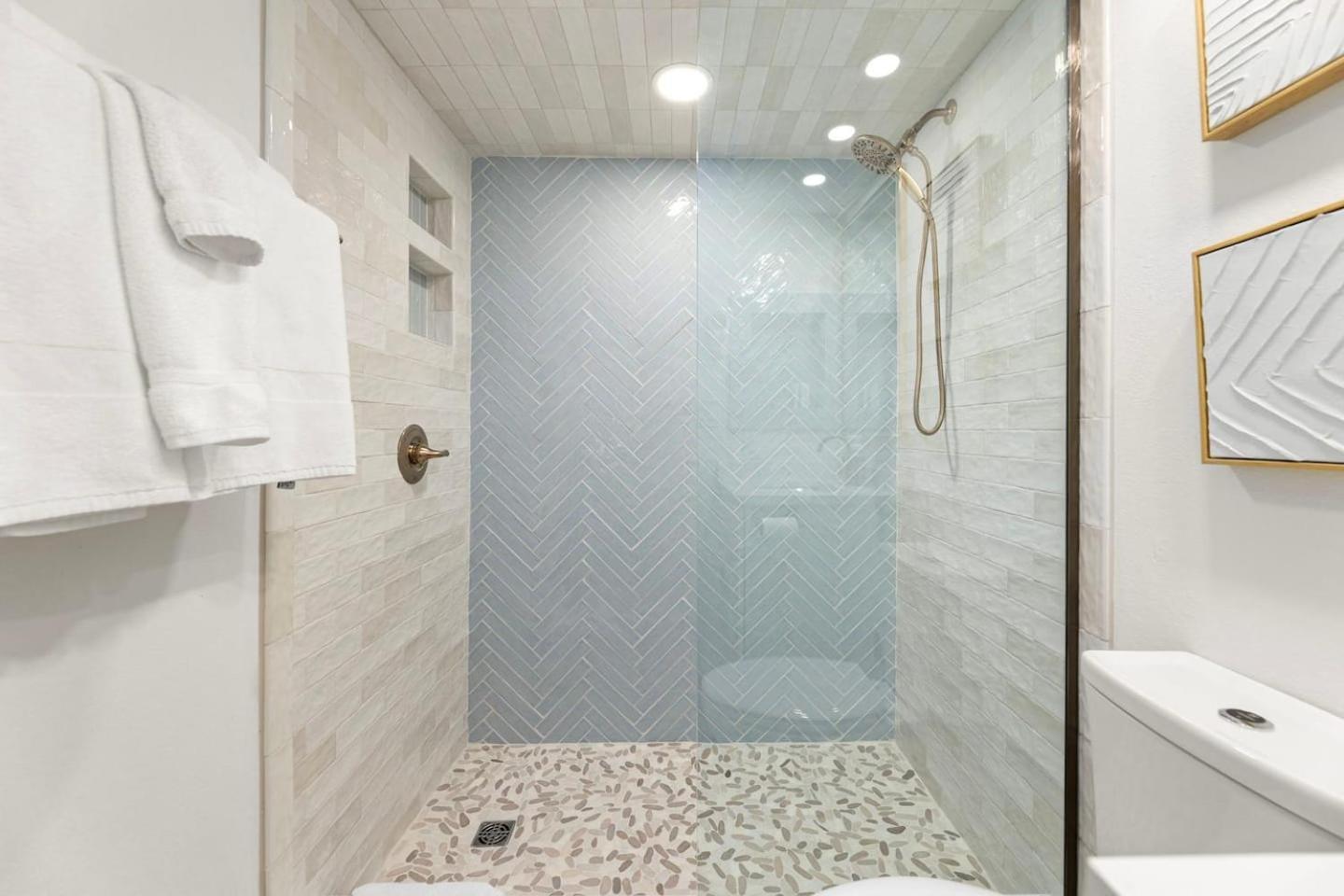 Apartmán Luxury Ocean Front By Barefoot Landing Myrtle Beach Exteriér fotografie